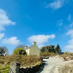 Idyllic Family In Beautiful West Cork 度假居