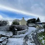 Idyllic Family In Beautiful West Cork * Skibbereen