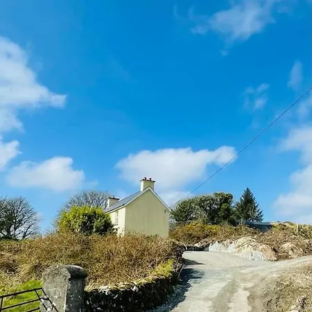 Idyllic Family In Beautiful West Cork Holiday home
