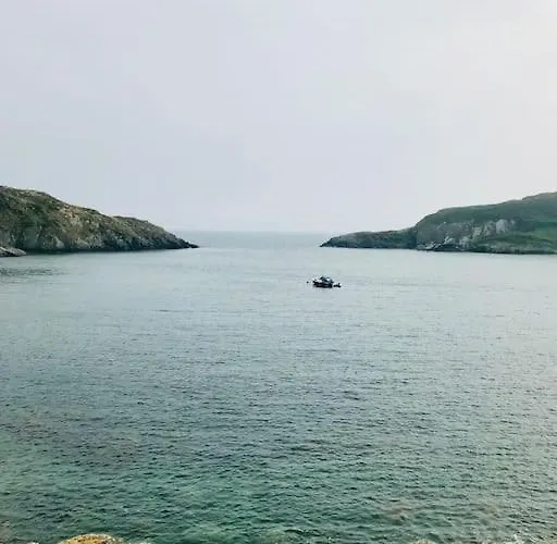 Idyllic Family In Beautiful West Cork Skibbereen